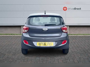 Used Hyundai i10 2016 for sale - 79002994: Photo