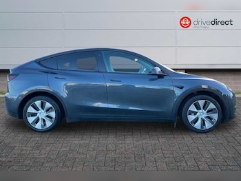 Used Tesla Model Y 2023 for sale - 77375230: Photo