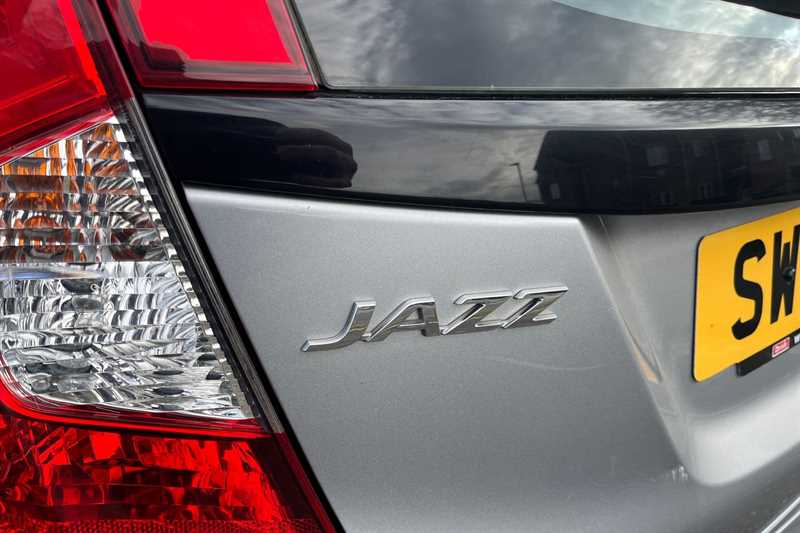 Used Honda Jazz 2019 for sale - 77741842: Photo 30