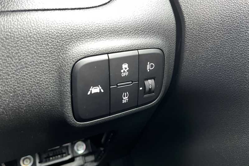 Used Hyundai i10 2022 for sale - 77429823: Photo 38