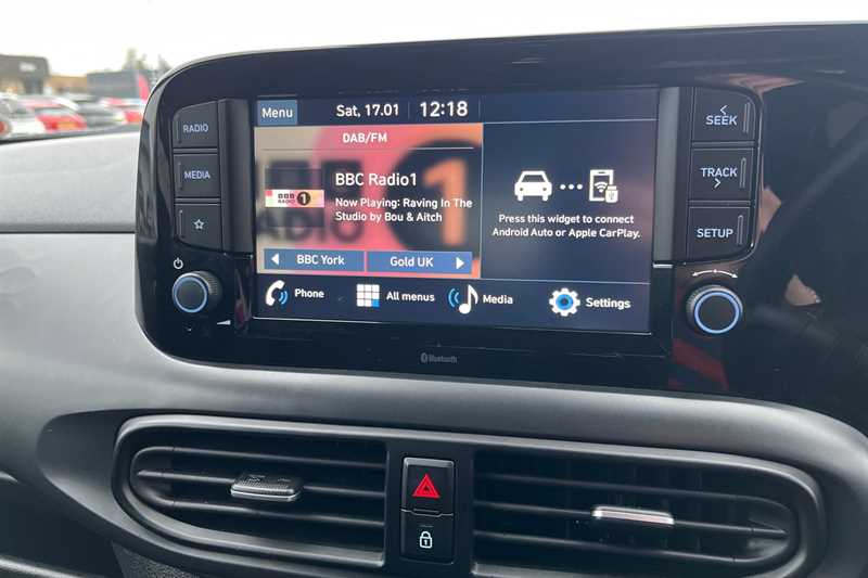 Used Hyundai i10 2022 for sale - 77295636: Photo 18