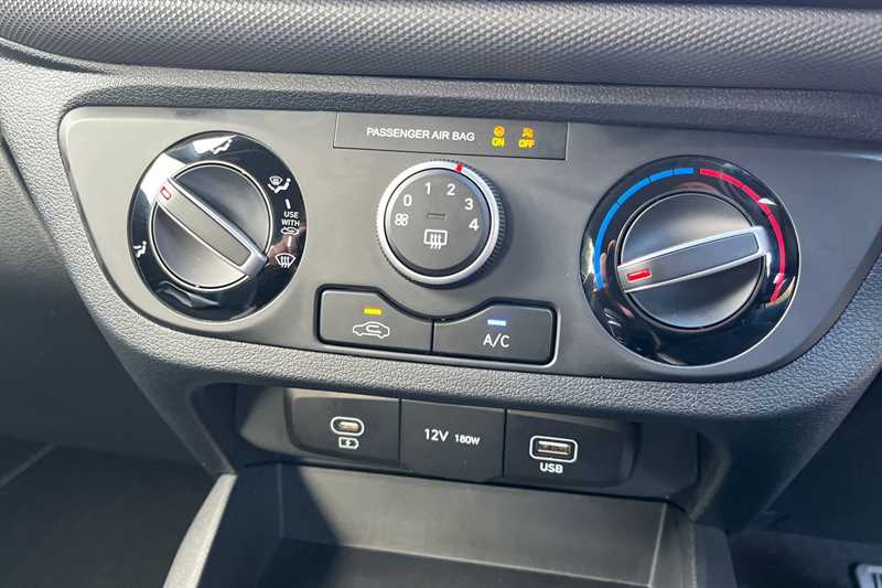 Used Hyundai i10 2025 for sale - 77362880: Photo 15