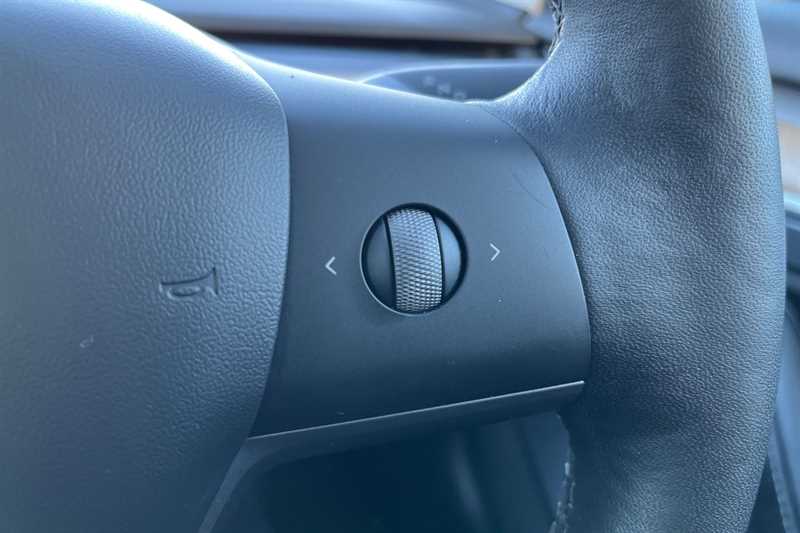 Used Tesla Model 3 2022 for sale - 76956803: Photo 22