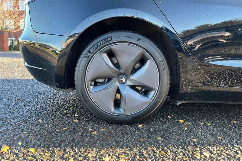 Used Tesla Model 3 2022 for sale - 76956803: Photo 9