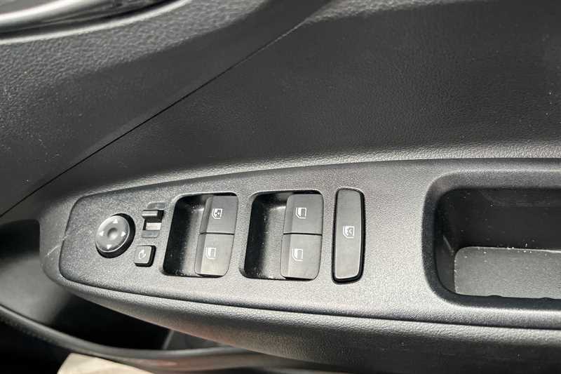 Used Hyundai i10 2024 for sale - 76789932: Photo 16