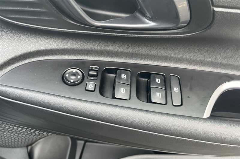 Used Hyundai BAYON 2025 for sale - 77553674: Photo 16