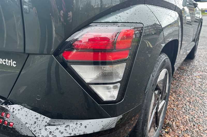 Used Hyundai KONA 2024 for sale - 77402150: Photo 32