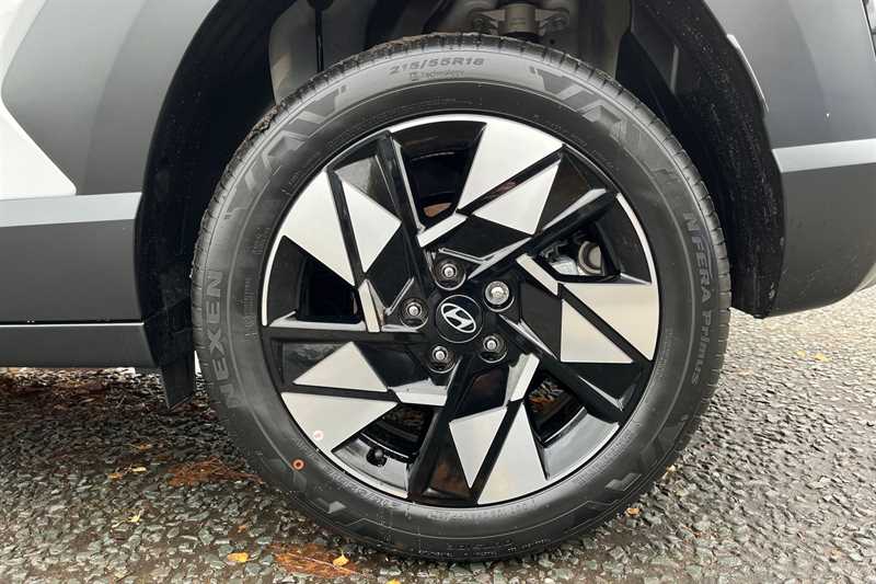 Used Hyundai KONA 2025 for sale - 76930894: Photo 11