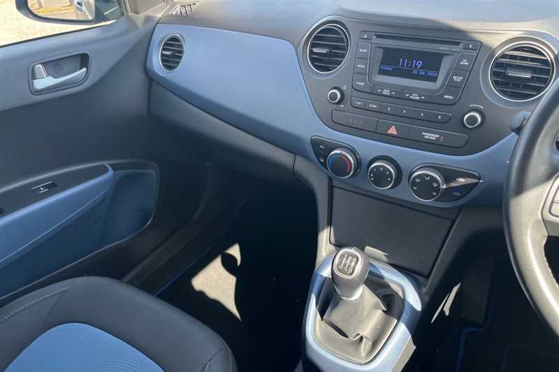 Used Hyundai i10 2016 for sale - 78217813: Photo 14