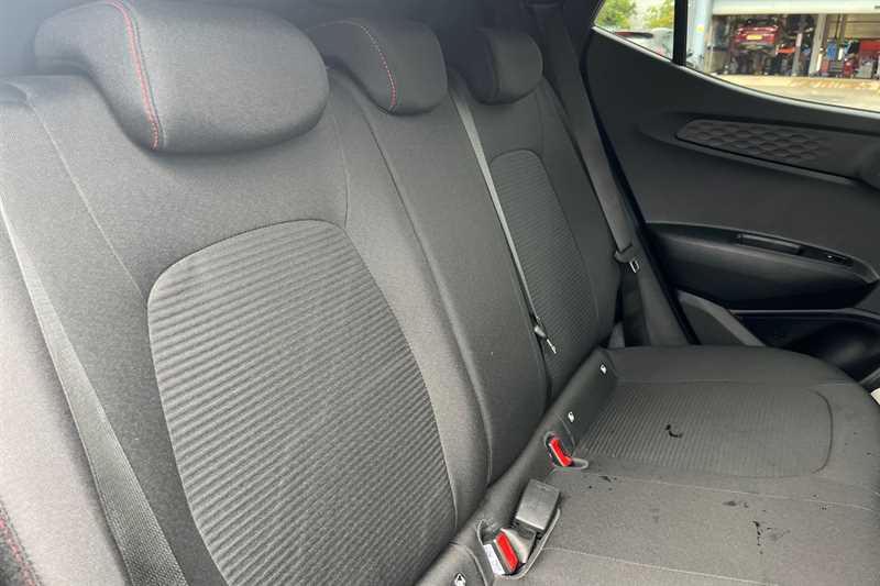 Used Hyundai i10 2022 for sale - 76530811: Photo 24