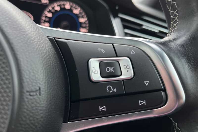 Used Volkswagen Golf 2019 for sale - 77445127: Photo 22