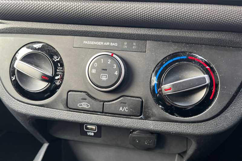 Used Hyundai i10 2023 for sale - 78130064: Photo 14