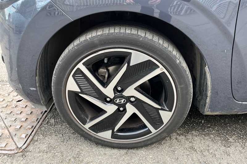 Used Hyundai i10 2023 for sale - 76524692: Photo 9