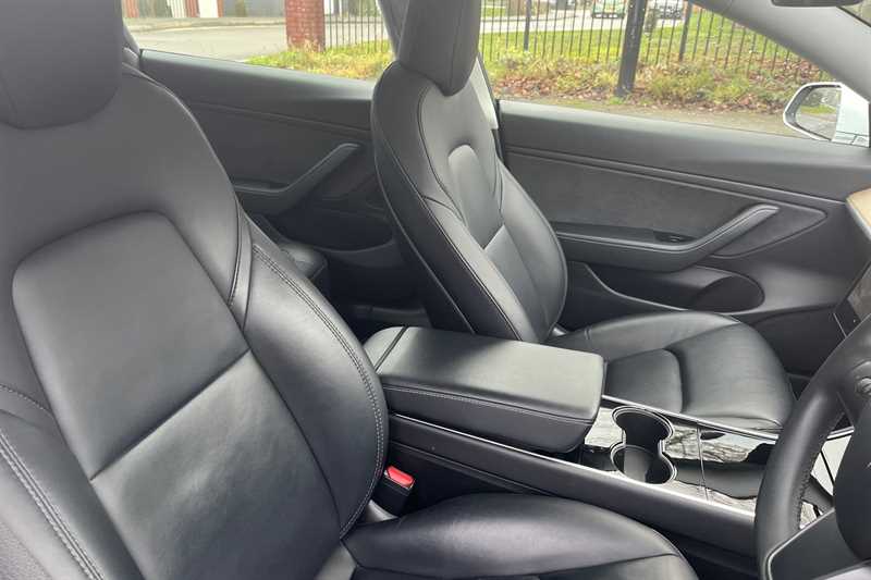 Used Tesla Model 3 2020 for sale - 77486900: Photo 23