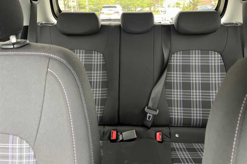 Used Hyundai i10 2024 for sale - 76088191: Photo 24