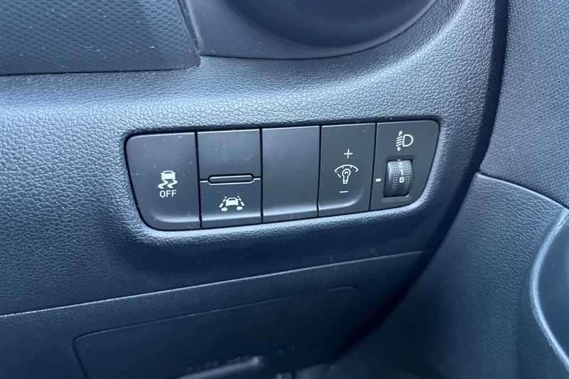 Used Hyundai KONA 2019 for sale - 78175431: Photo 38