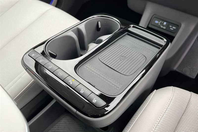 Used Hyundai IONIQ 5 2025 for sale - 77887671: Photo 14