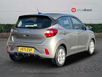 Used Hyundai i10 2021 for sale - 76938398: Photo