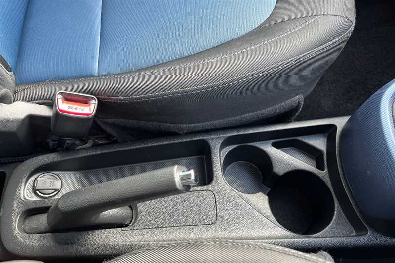 Used Hyundai i10 2016 for sale - 76362504: Photo 14