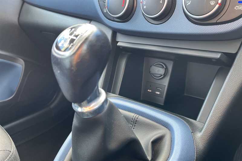 Used Hyundai i10 2016 for sale - 76362504: Photo 18