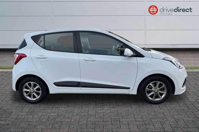 Used Hyundai i10 2016 for sale - 76362504: Photo 2