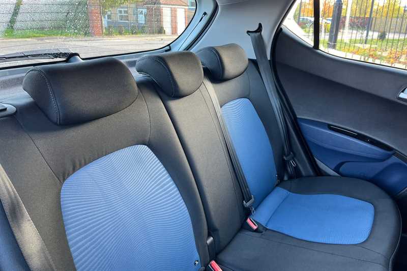 Used Hyundai i10 2016 for sale - 76362504: Photo 24