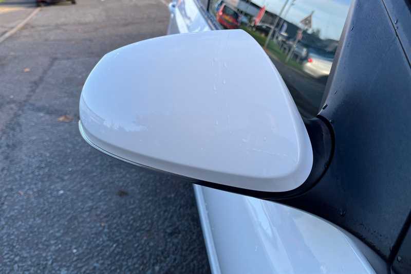 Used Hyundai i10 2016 for sale - 76362504: Photo 34