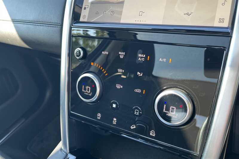 Used Land Rover Discovery Sport 2021 for sale - 76525568: Photo 15