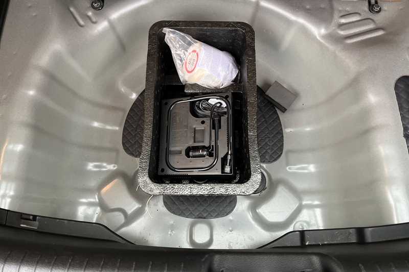 Used Hyundai i10 for sale - 77944775: Photo 37