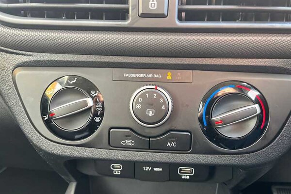 Used Hyundai i10 2025 for sale - 76229633: Photo 15