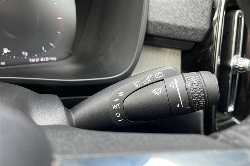 Used Volvo XC40 2018 for sale - 77349574: Photo 26