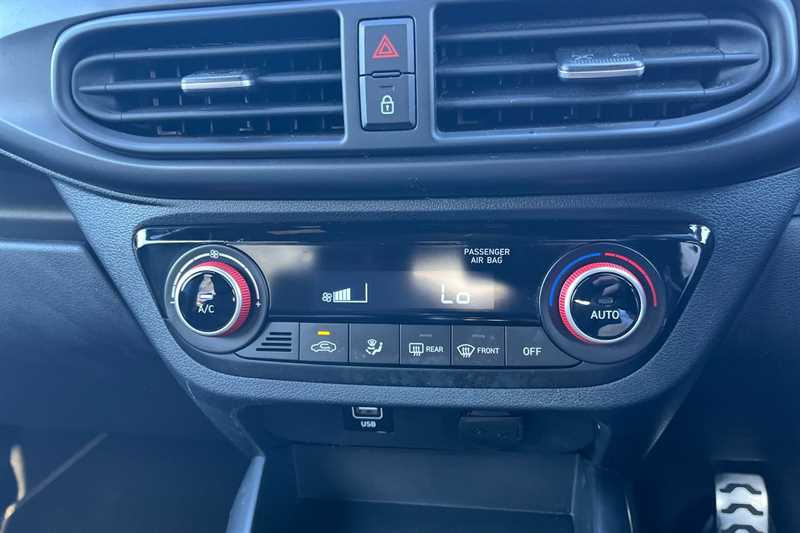 Used Hyundai i10 2023 for sale - 78207396: Photo 15