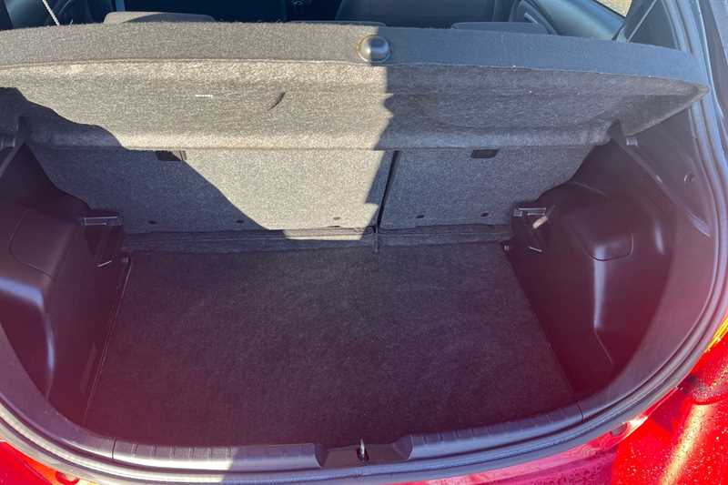 Used Toyota Yaris 2016 for sale - 77316887: Photo 25