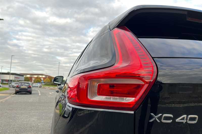 Used Volvo XC40 2018 for sale - 76774889: Photo 37