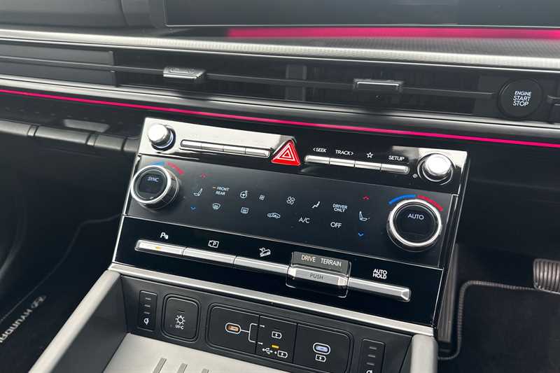 Used Hyundai Santa Fe 2025 for sale - 76530081: Photo 15