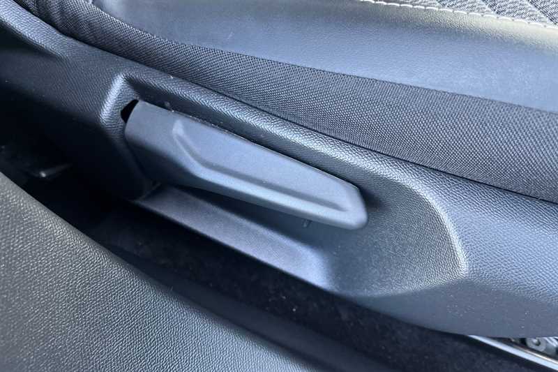 Used Peugeot 2008 2023 for sale - 77122738: Photo 26