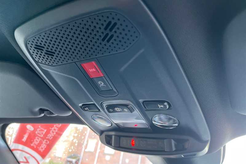 Used Peugeot 2008 2023 for sale - 77122738: Photo 40