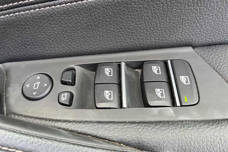 Used BMW 5 Series 2021 for sale - 76733338: Photo 16