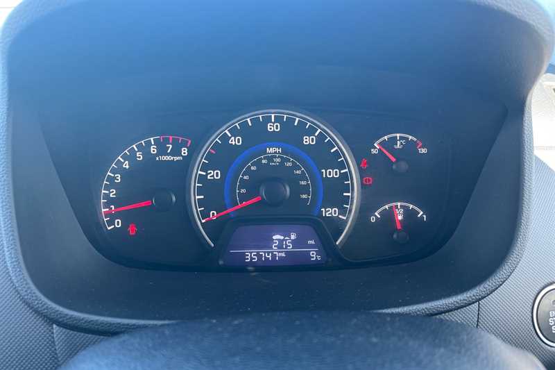 Used Hyundai i10 2019 for sale - 78131305: Photo 20