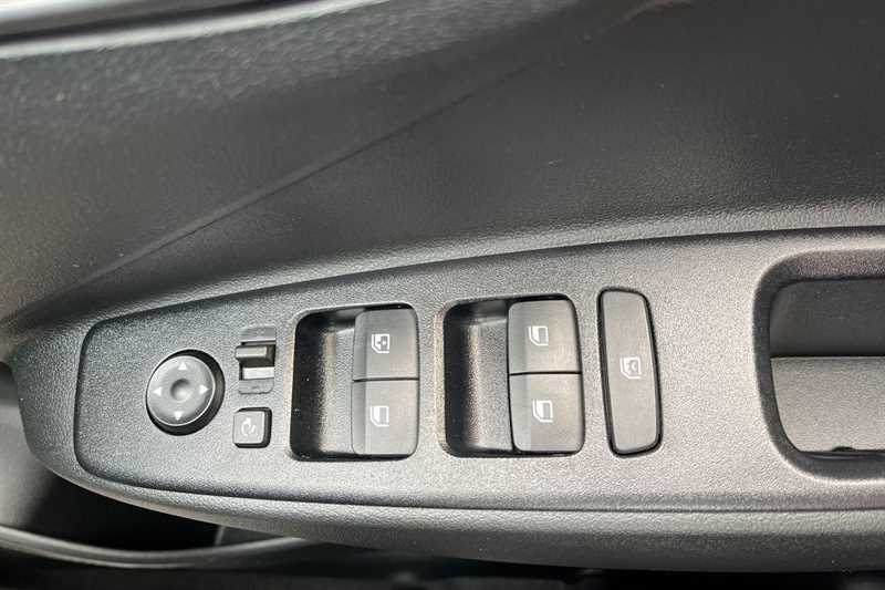 Used Hyundai i10 for sale - 76462831: Photo 16