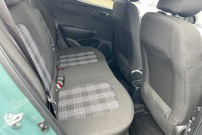 Used Hyundai i10 for sale - 76462831: Photo 38