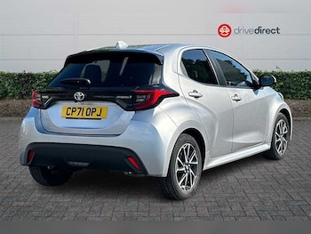 Used Toyota Yaris 2022 for sale - 75672174: Photo