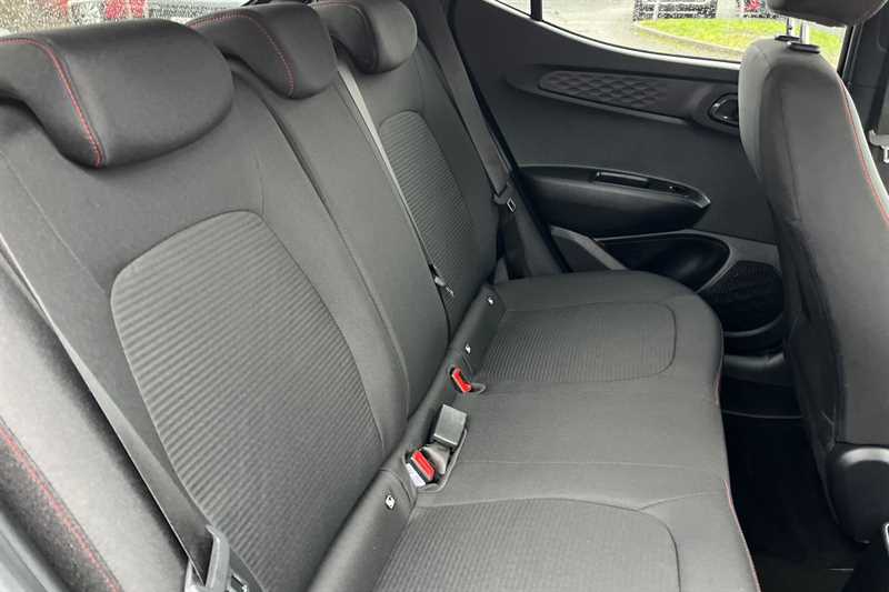 Used Hyundai i10 2022 for sale - 77473443: Photo 24