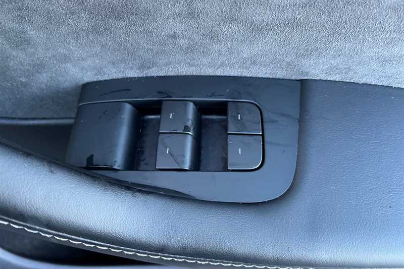 Used Tesla Model Y 2023 for sale - 78075749: Photo 16