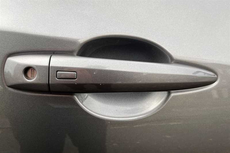 Used Nissan Juke 2023 for sale - 77481359: Photo 33