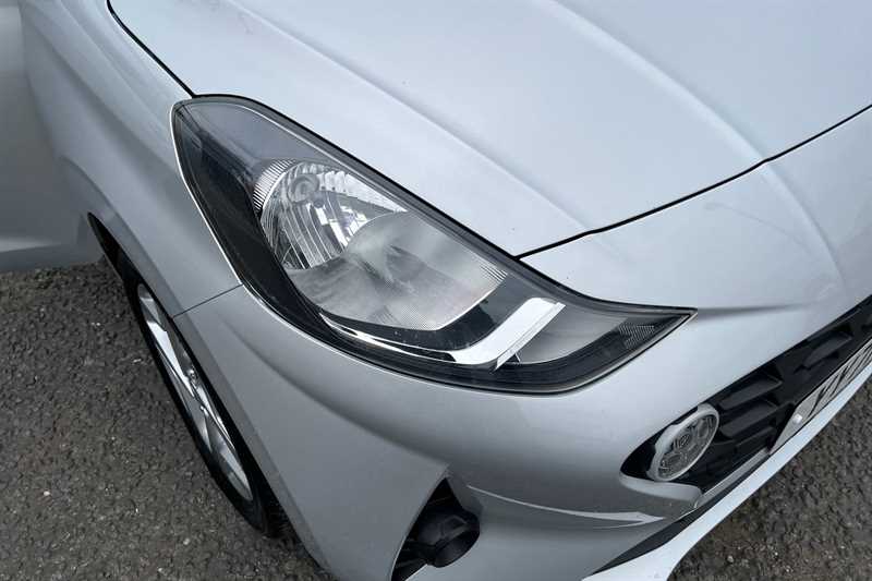 Used Hyundai i10 2021 for sale - 76272705: Photo 28