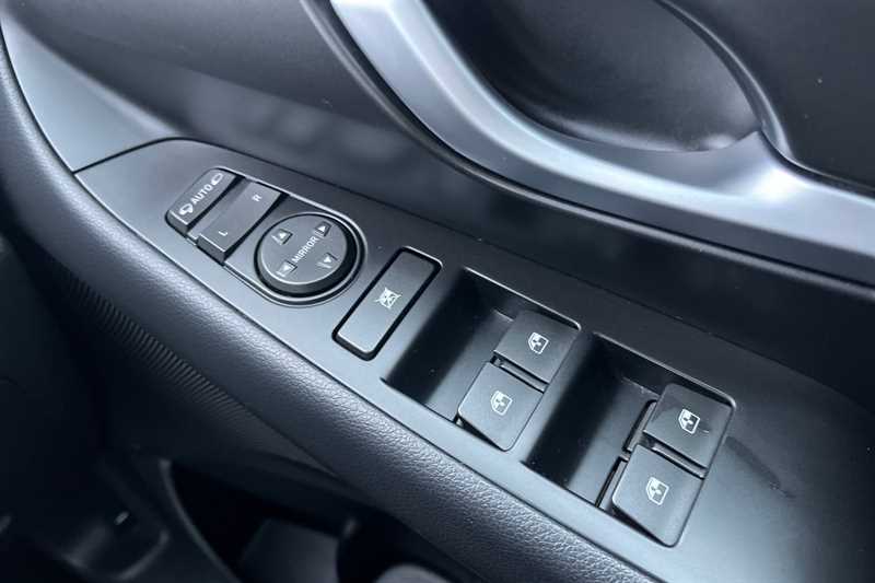 Used Hyundai i30 2017 for sale - 76956542: Photo 16