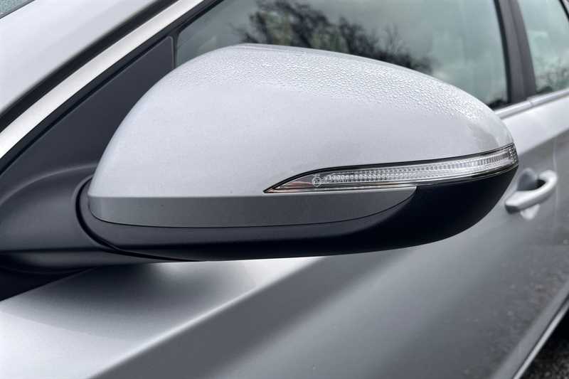 Used Hyundai i30 2017 for sale - 76956542: Photo 35