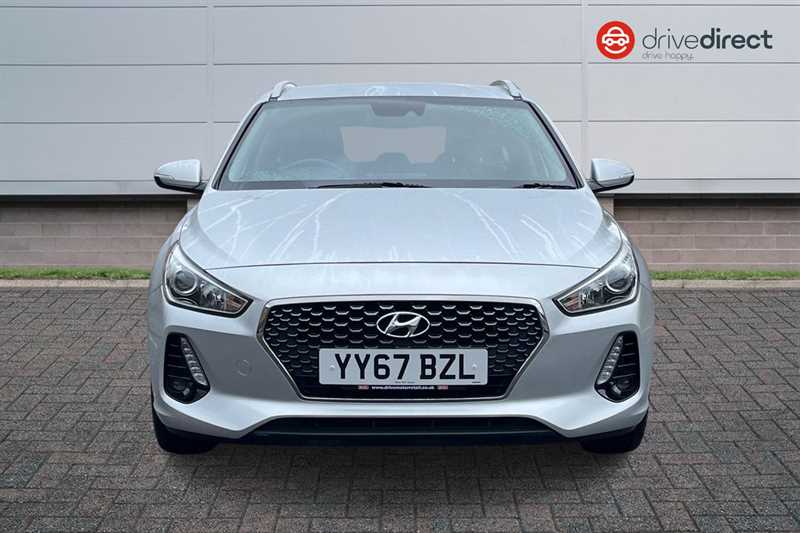 Used Hyundai i30 2017 for sale - 76956542: Photo 8