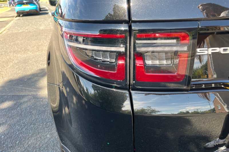 Used Land Rover Discovery Sport 2021 for sale - 76530756: Photo 31